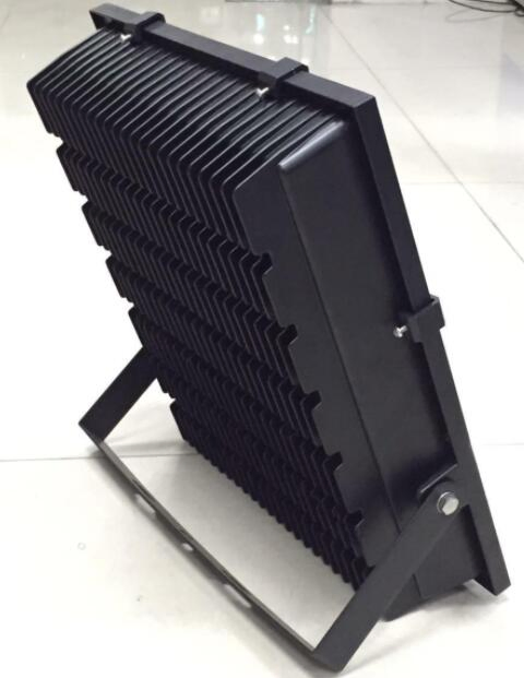 COB LED Flood Light 50W Warm White IP65 Outdoor Lighting