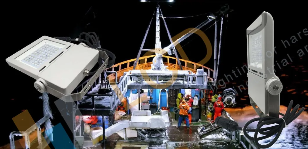 High Lumen 120-145lm/W LED Floodlights 100W LED Marine Outdoor Flood Light for Boat Vessel Working Site Area Light IP67 Waterproof Exterior Slim Floodlights LED