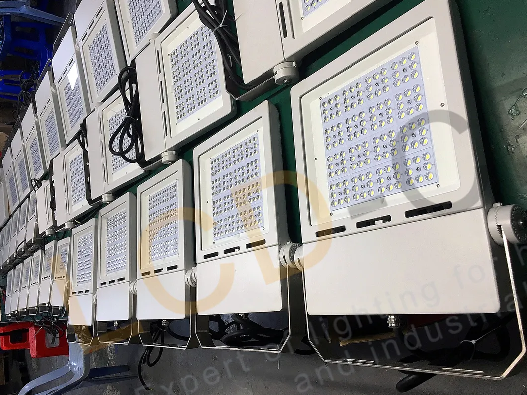 Marine Fishing Boat Flood Light 250W, 24V, Water-Proof IP67, High Lumen Output 150lumen/W, for Crab Fishing Boat, Trawler Fishing Boat and Seiners Boat Lighting