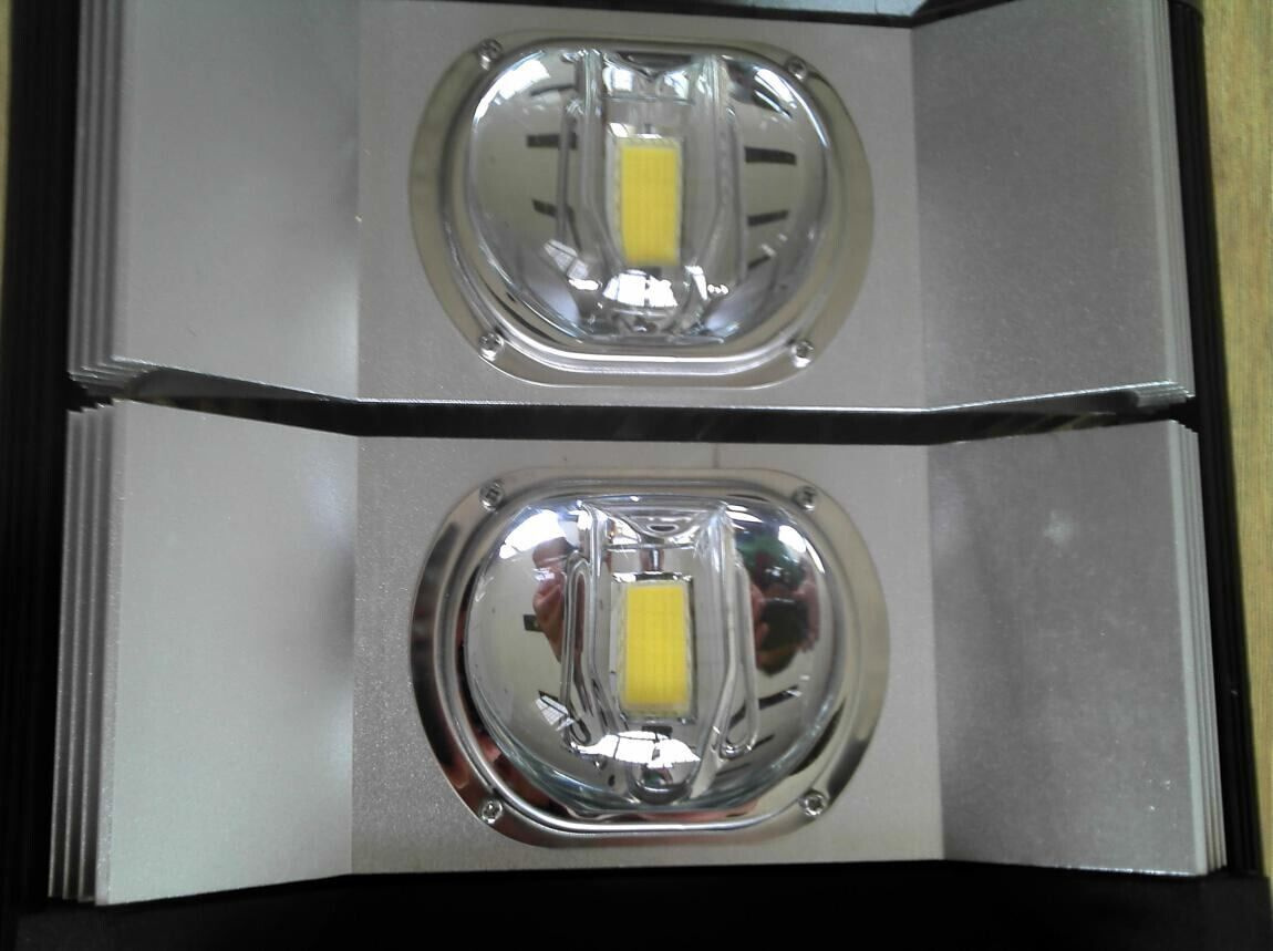 SL001 150W High Transmittance COB Adjustable Angle LED Street Lamp with TUV